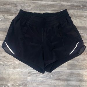 Lululemon Hotty Hot Shorts 4”